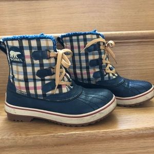 Sorel rain boots with fleece lining size 8